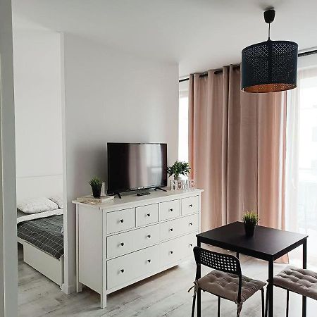 Apartament Niedaleko Centrum Warszawy Varşovia Exterior foto