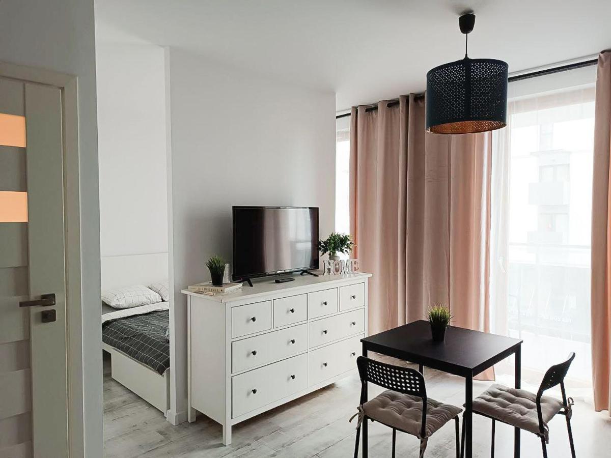 Apartament Niedaleko Centrum Warszawy Varşovia Exterior foto